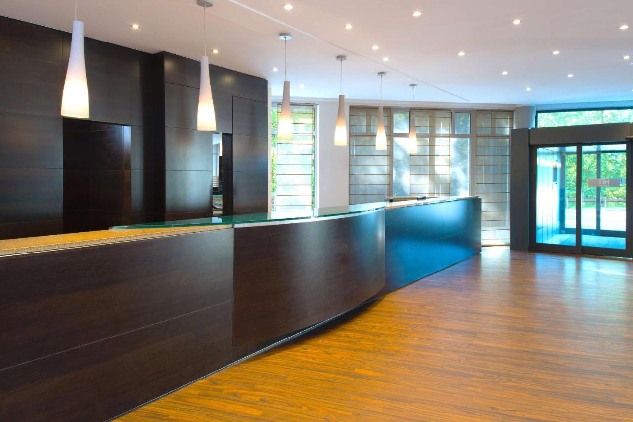 Nh Berlin Potsdam Conference Center Hotel Kleinmachnow Exterior photo